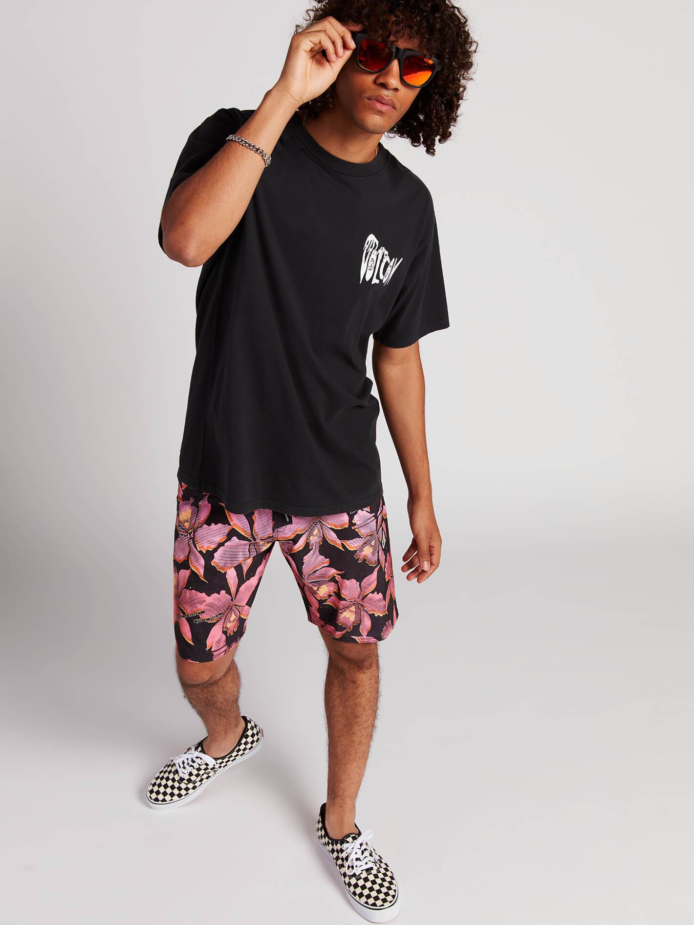 Fauna Mod 20" Boardshort - Neon Pink