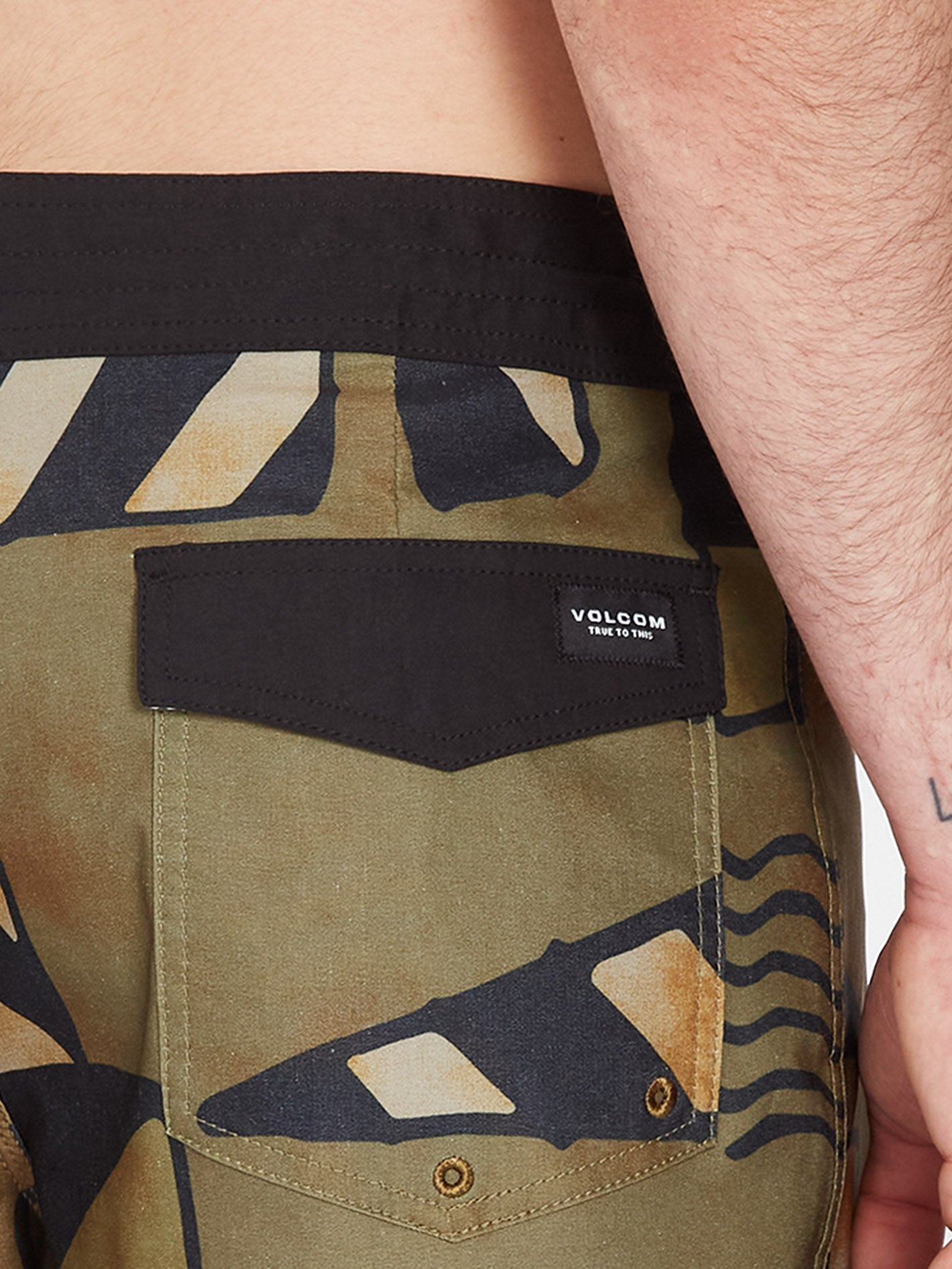 Geo Stoney 19" Boardshort - SERVICE GREEN