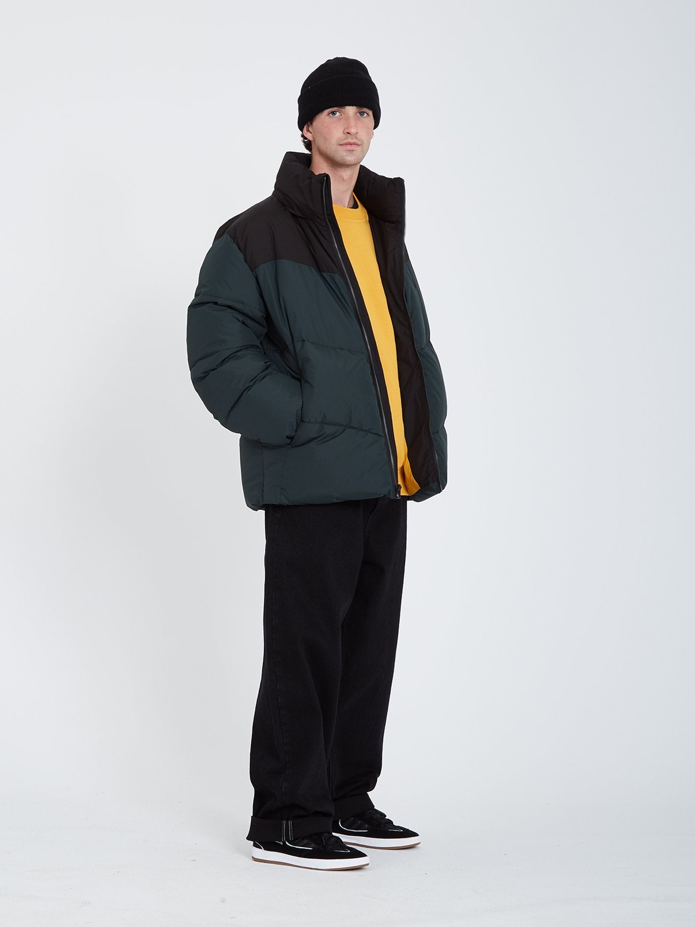 Goldsmooth Jacket - BLACK
