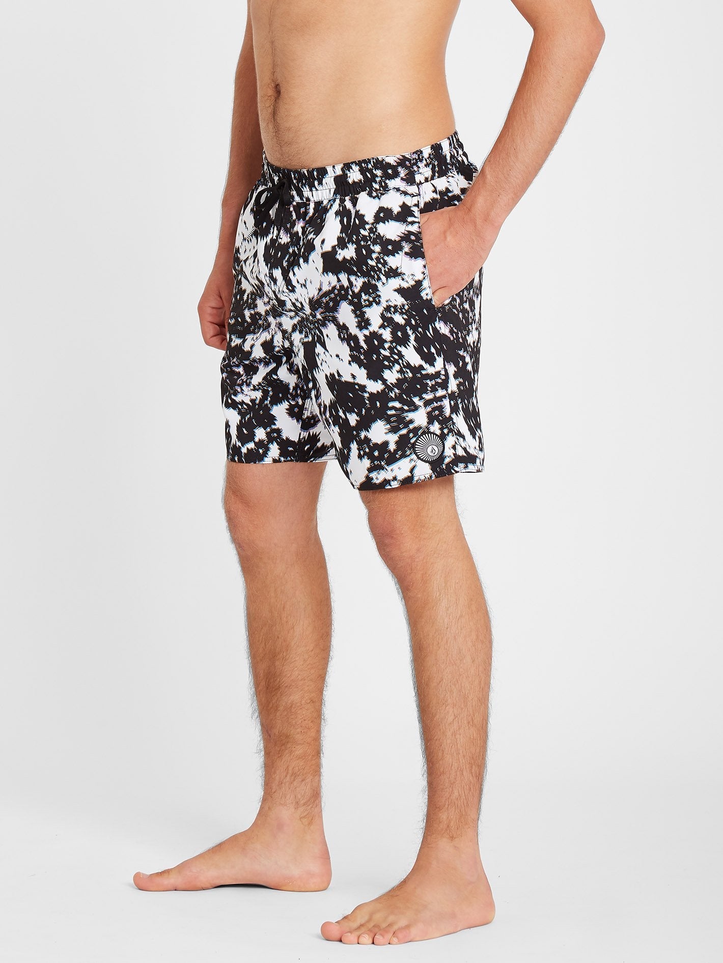 Earthly Delight Trunk 17" Boardshort - White