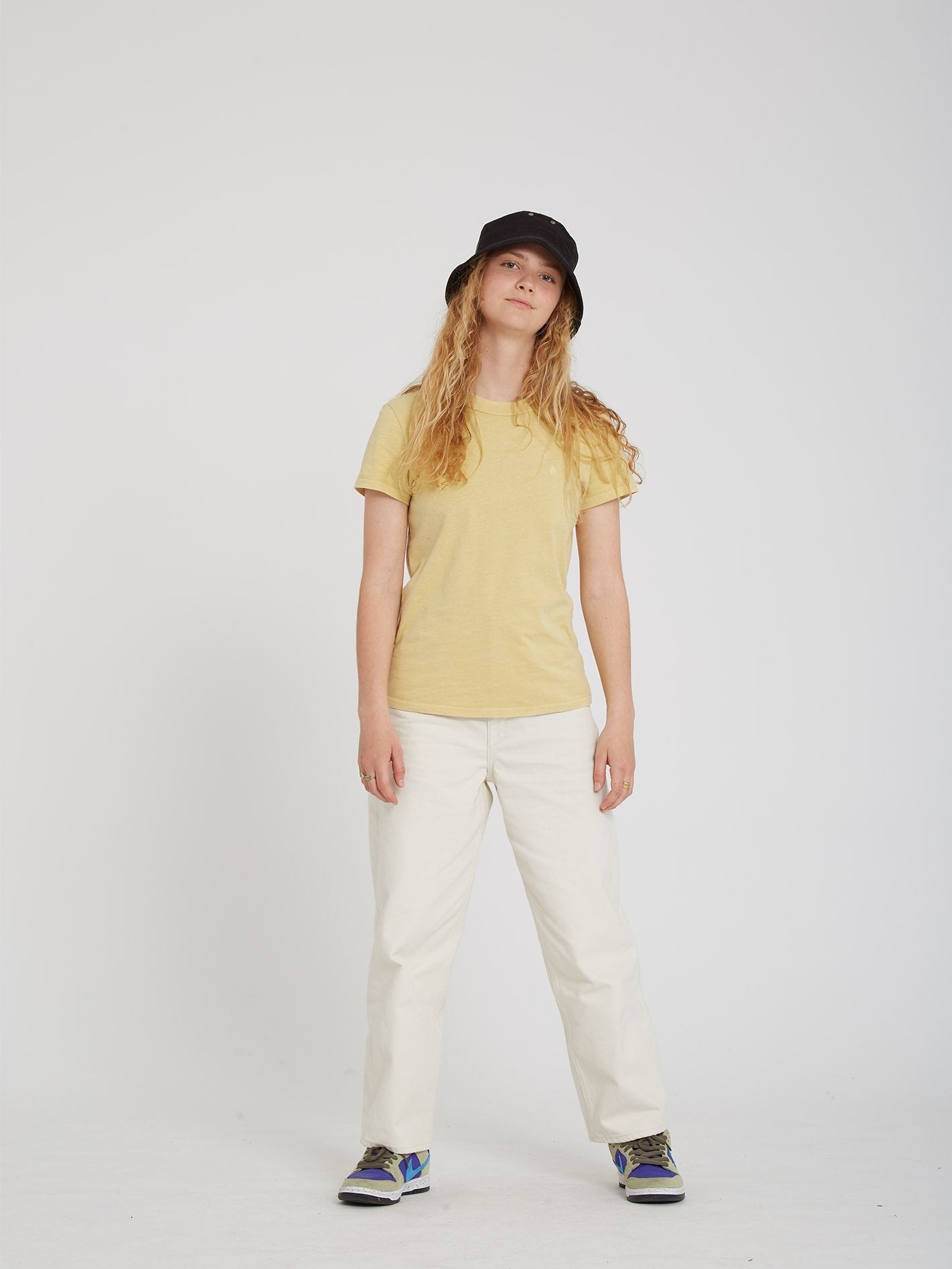 Solid Stone Emb T-shirt - WHEAT