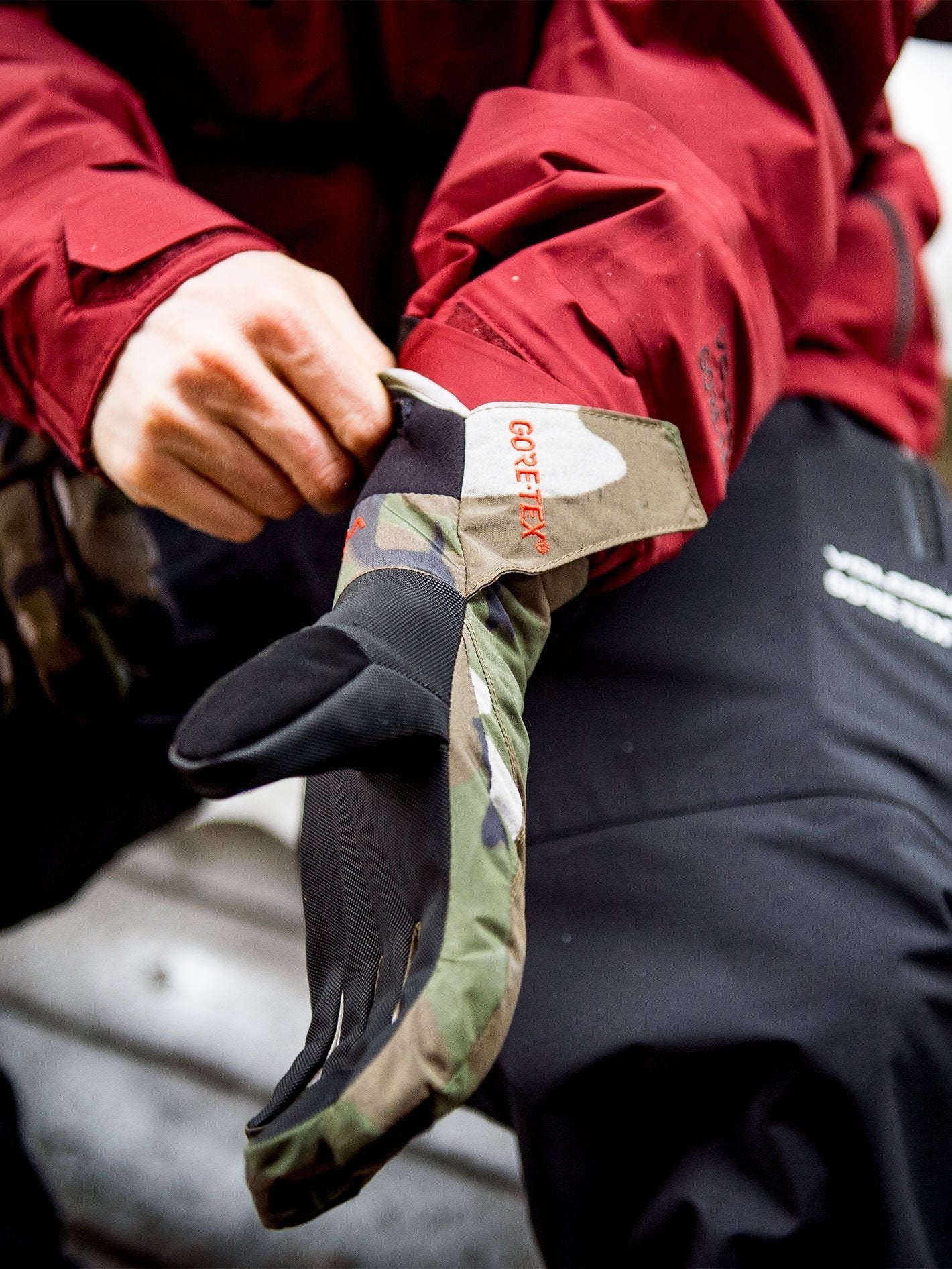 Mens Cp2 Gore-Tex Glove - Gi Camo