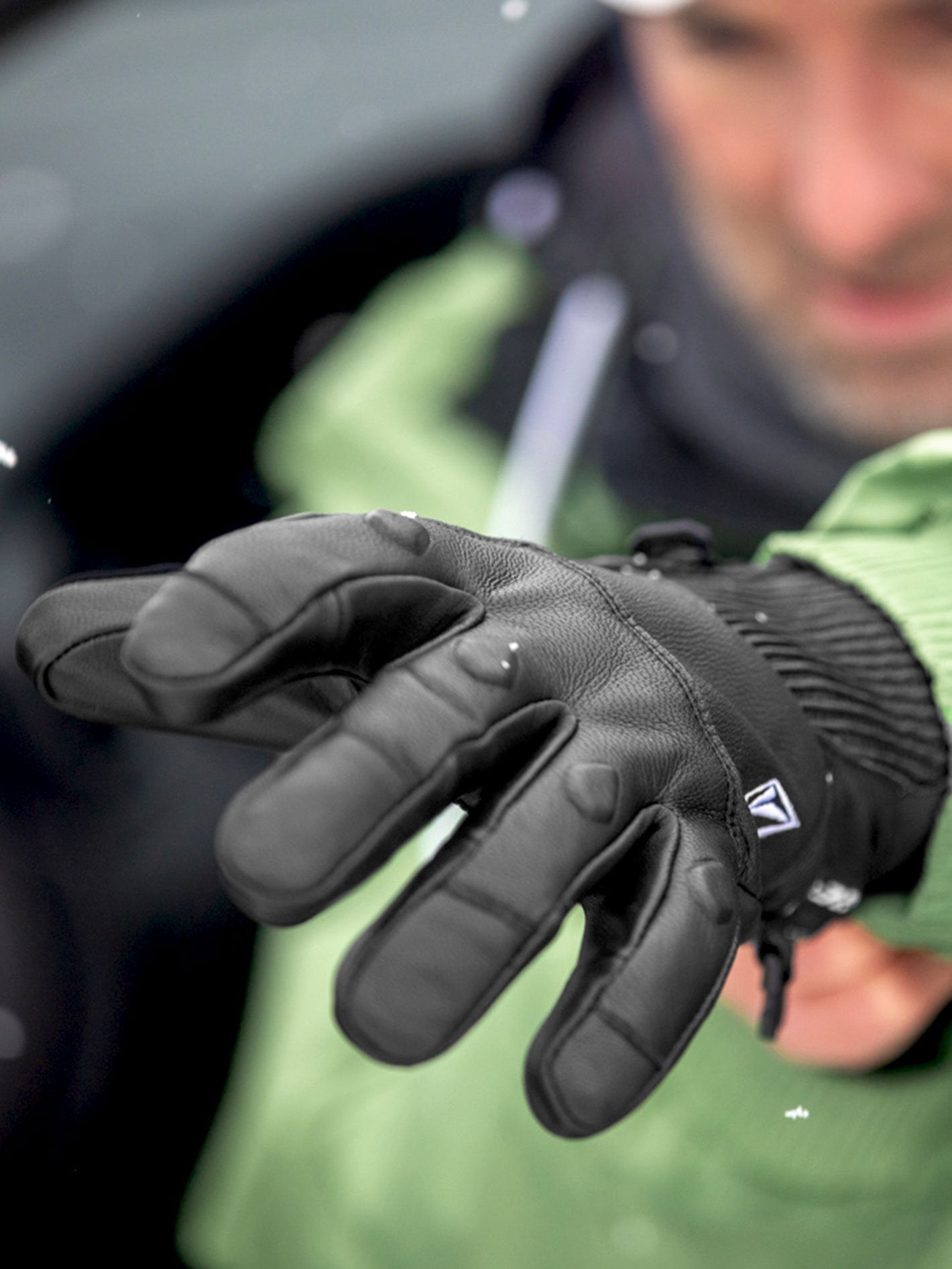 Service Gore-Tex Glove - BLACK