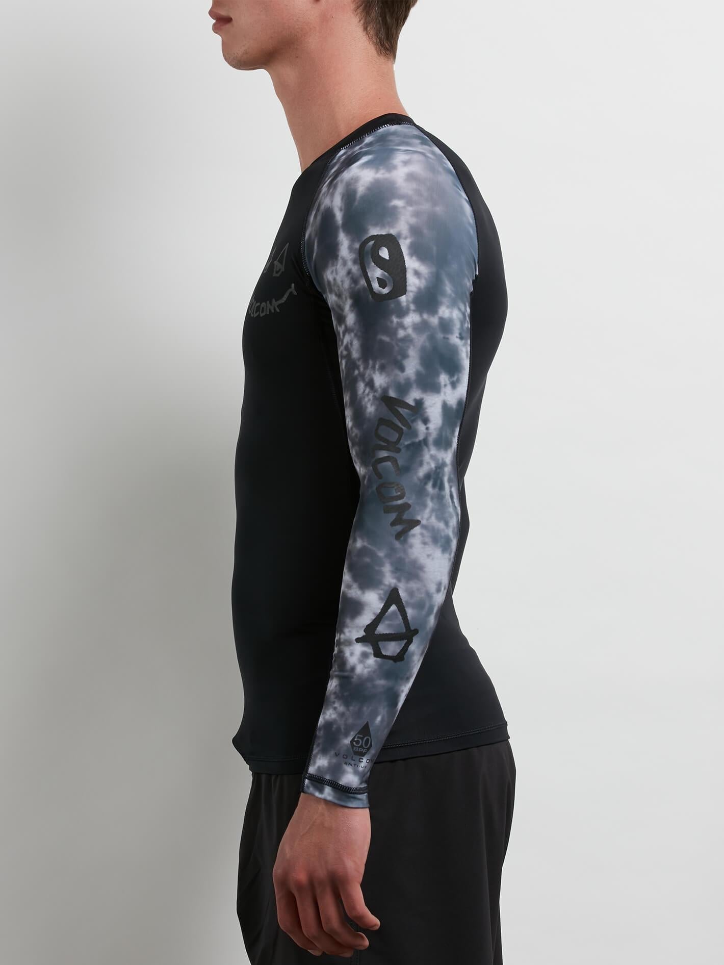 Chill Out Long Sleeve - Black