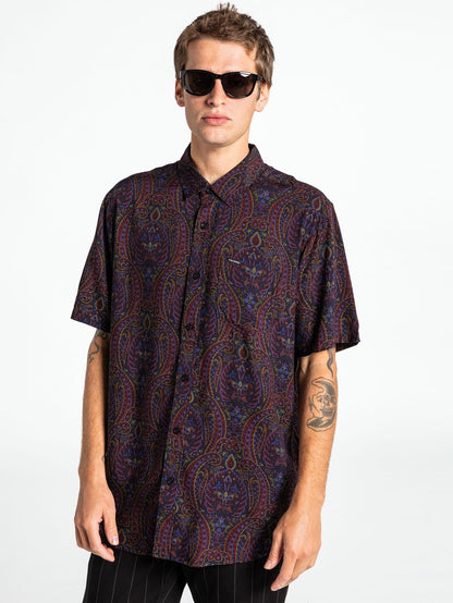 Peachy Paisley Shirt - NEW BLACK