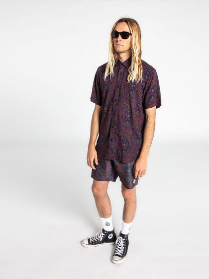 Peachy Paisley Shirt - NEW BLACK