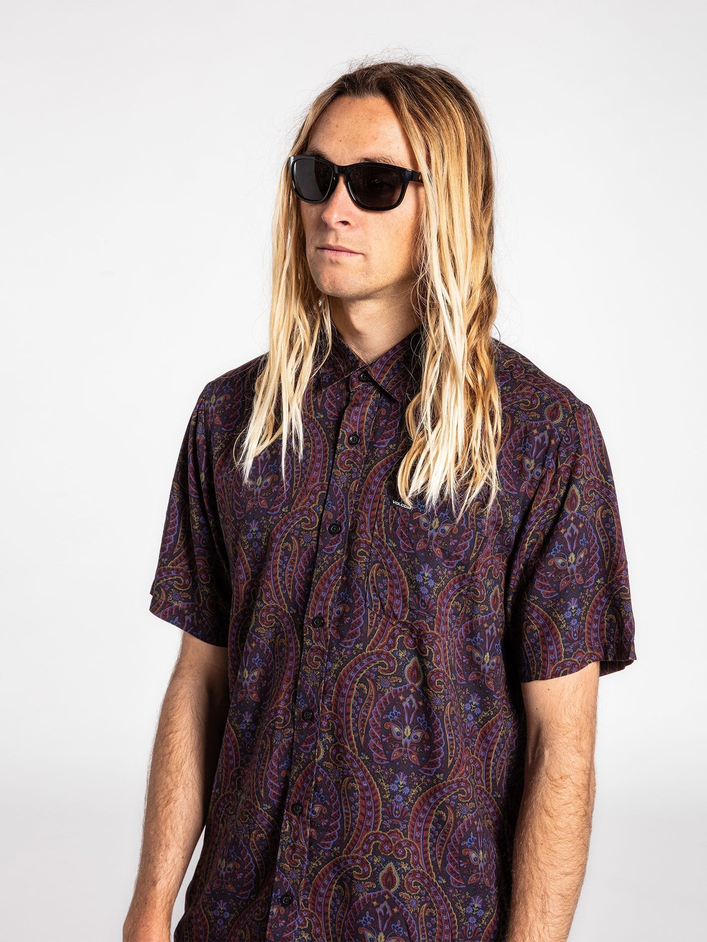 Peachy Paisley Shirt - NEW BLACK