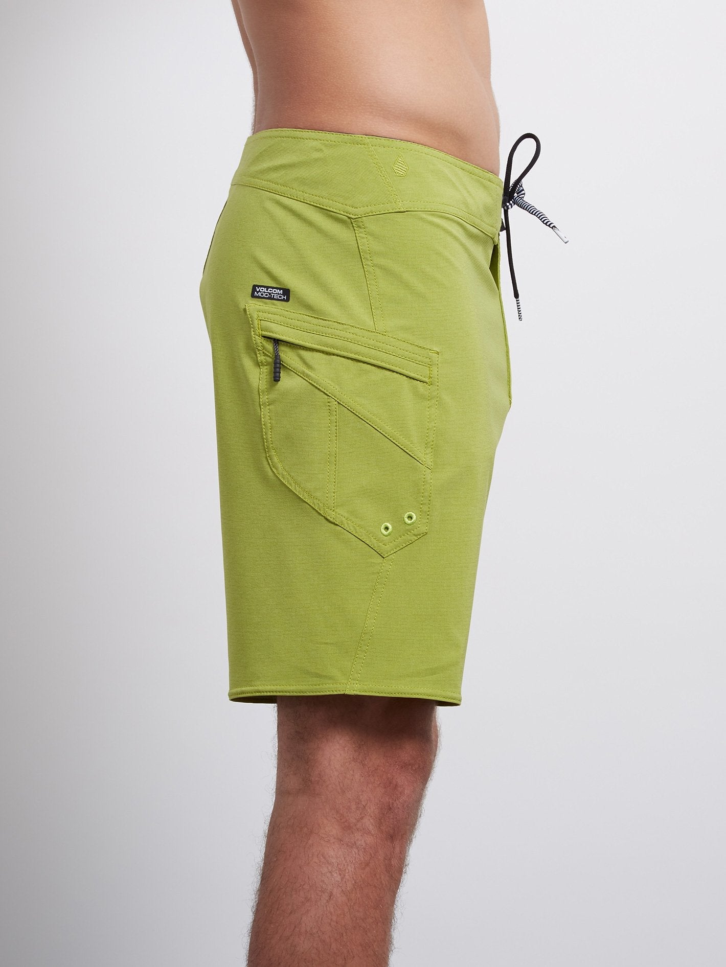 Lido Solid Mod 18 Boardshort - Thyme Green