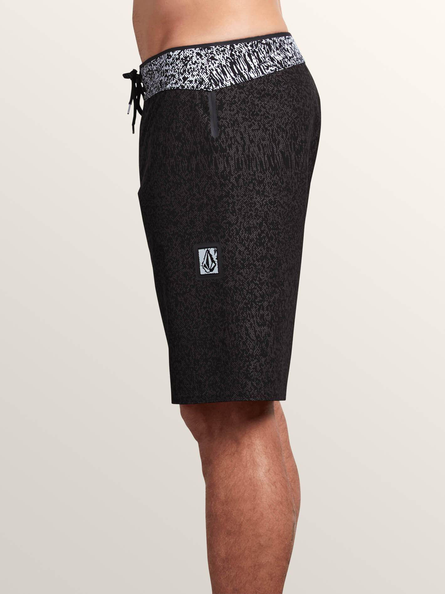 Plasm Plus Mod Boardshorts - Black