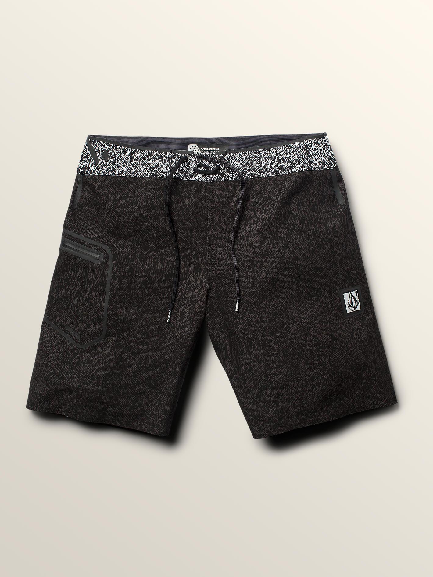 Plasm Plus Mod Boardshorts - Black
