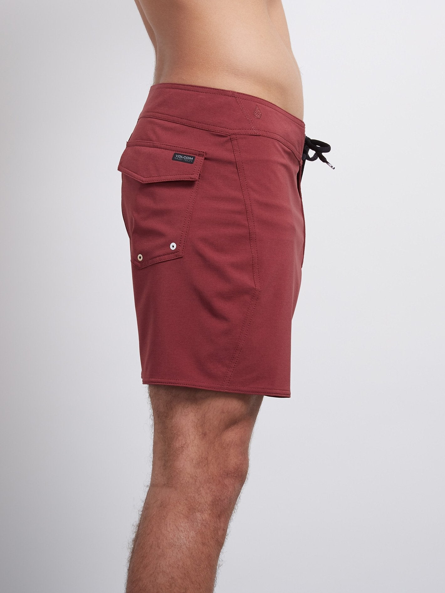 Macaw Mod Solid 16 Boardshort - Crimson