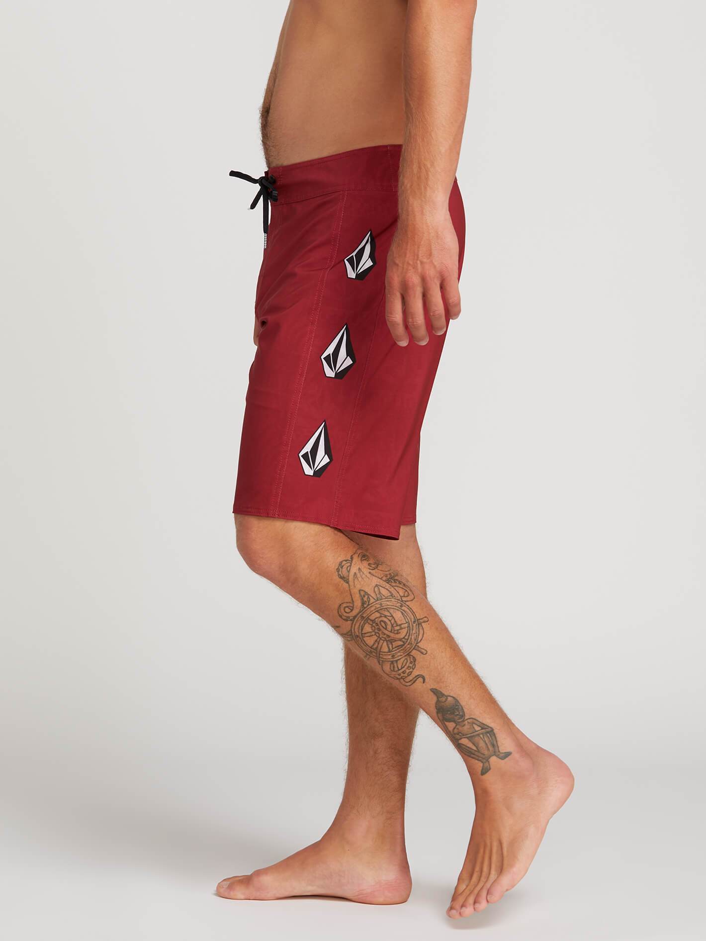Deadly Stones 20" Boardshort  - Burgundy