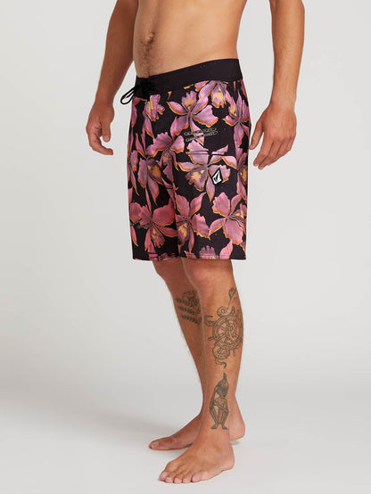 Fauna Mod 20" Boardshort  - Neon Pink