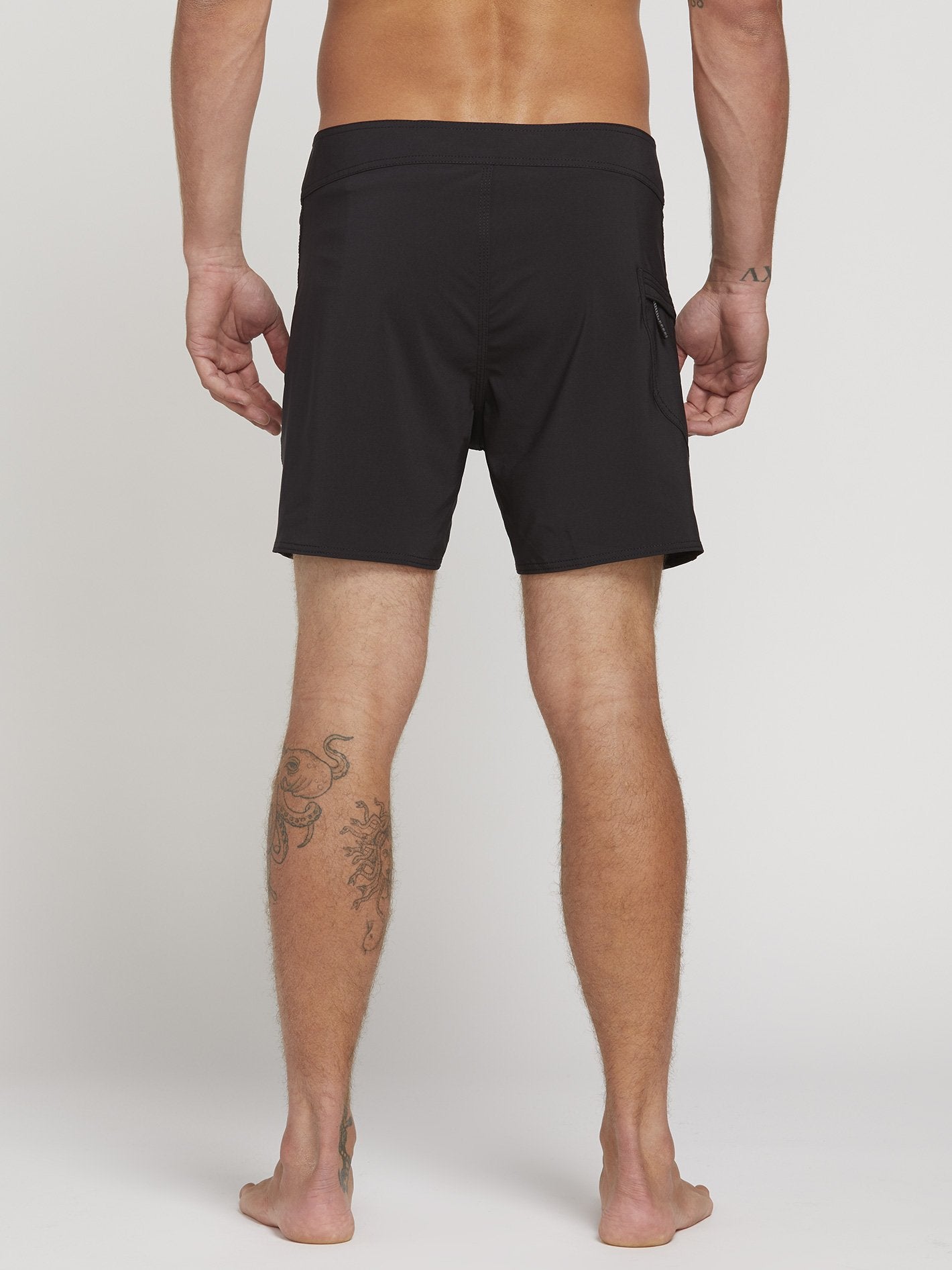 Lido Solid Mod 16" Boardshort  - Black