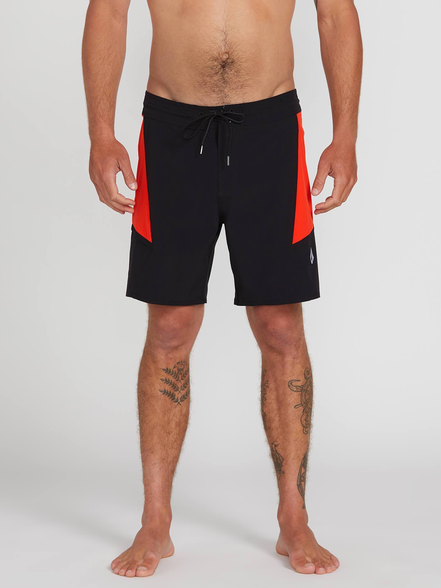 Stained Glss Stny 18" Boardshort - Black