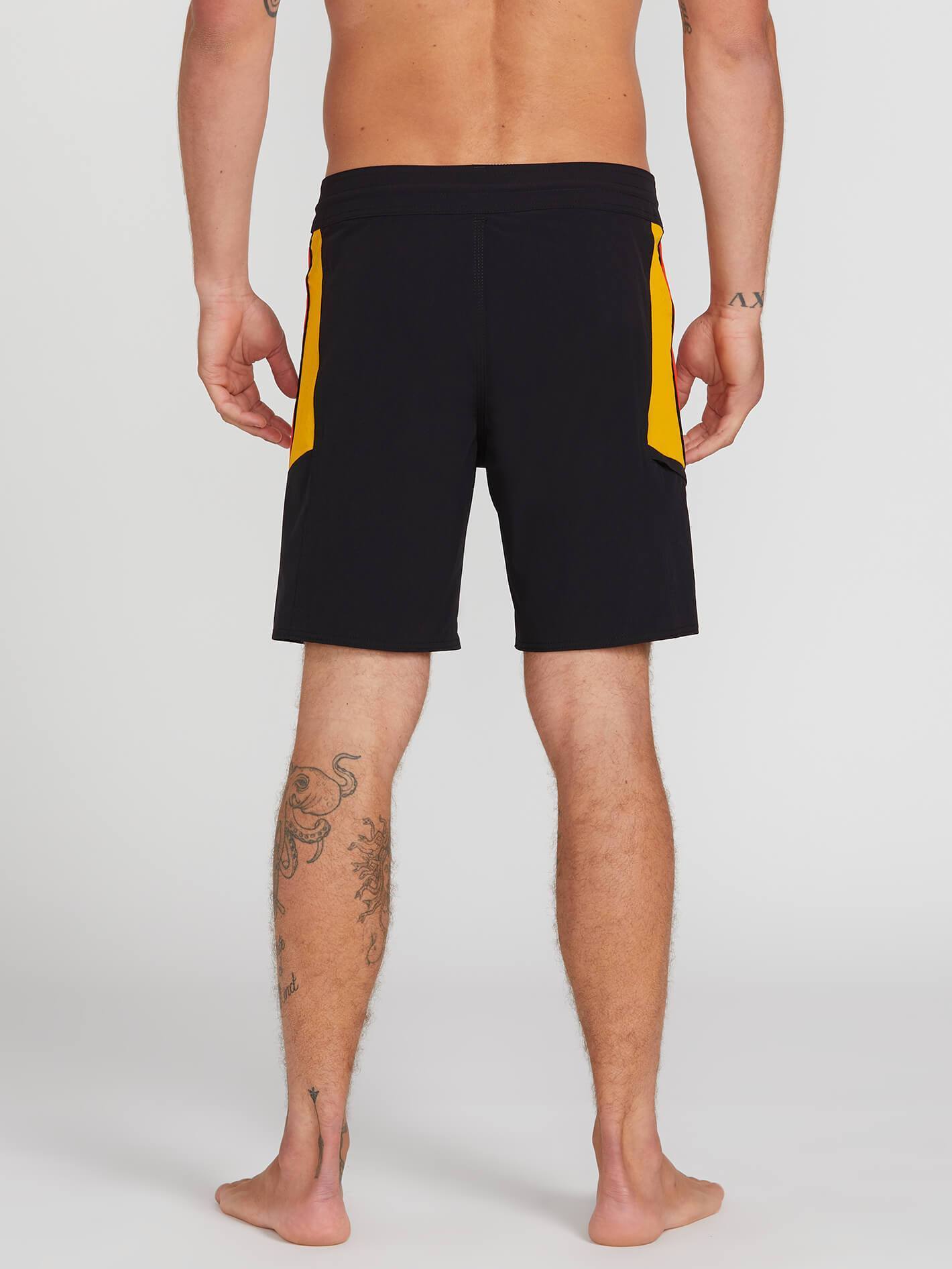 Stained Glss Stny 18" Boardshort - Black