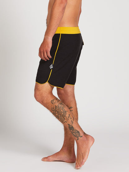 Barnacle Stoney 17" Boardshort - Black