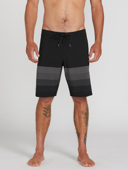 Quarta Static Stoney Boardshort - Black