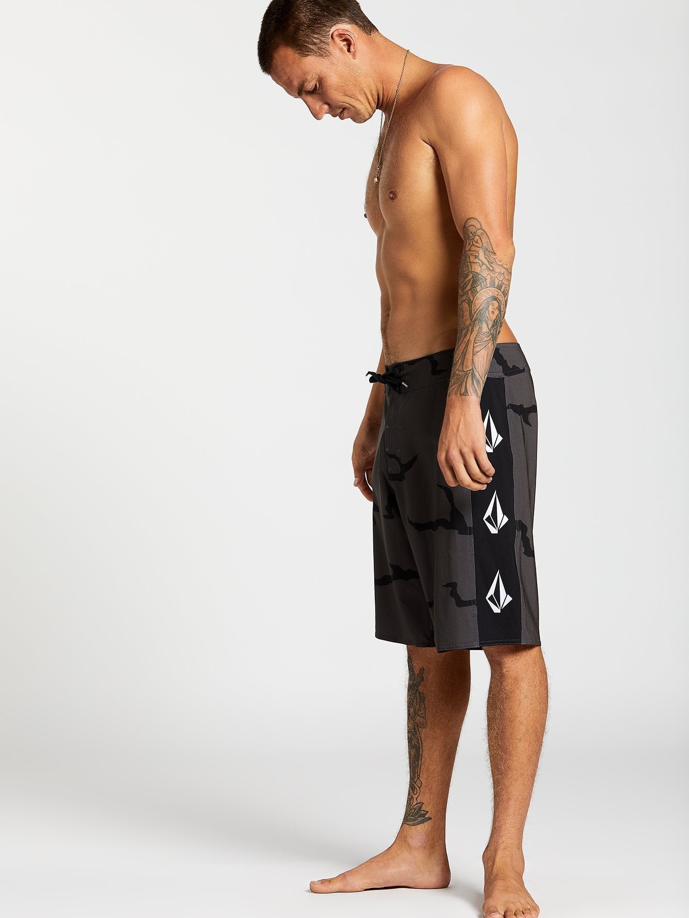 Deadly Stones Mod 20" Boardshort - Dark Charcoal