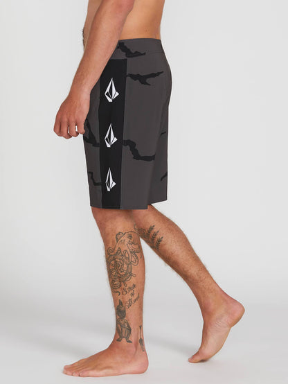 Deadly Stones Mod 20" Boardshort - Dark Charcoal