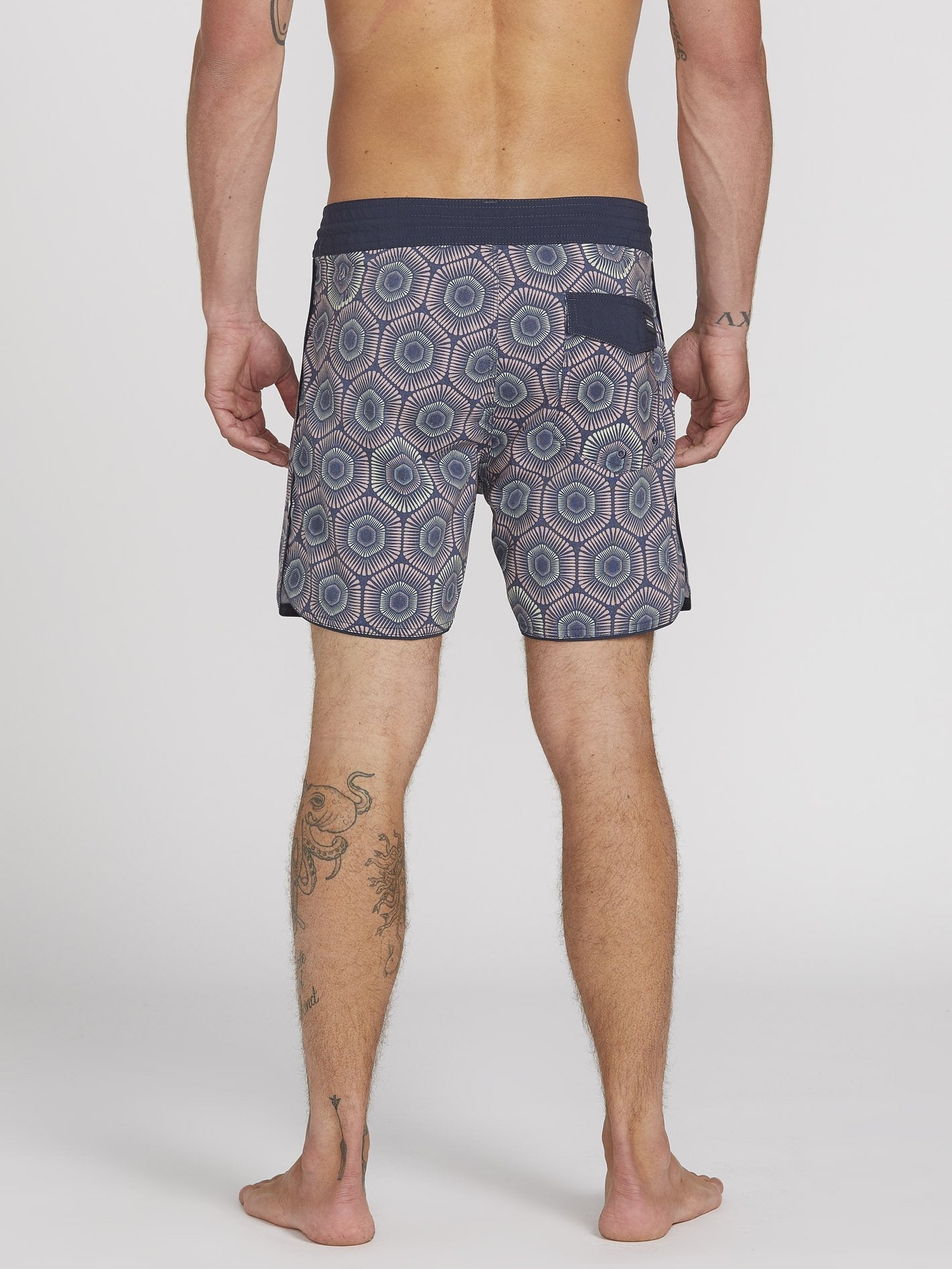 Sun Medallion 16" Boardshort - Navy