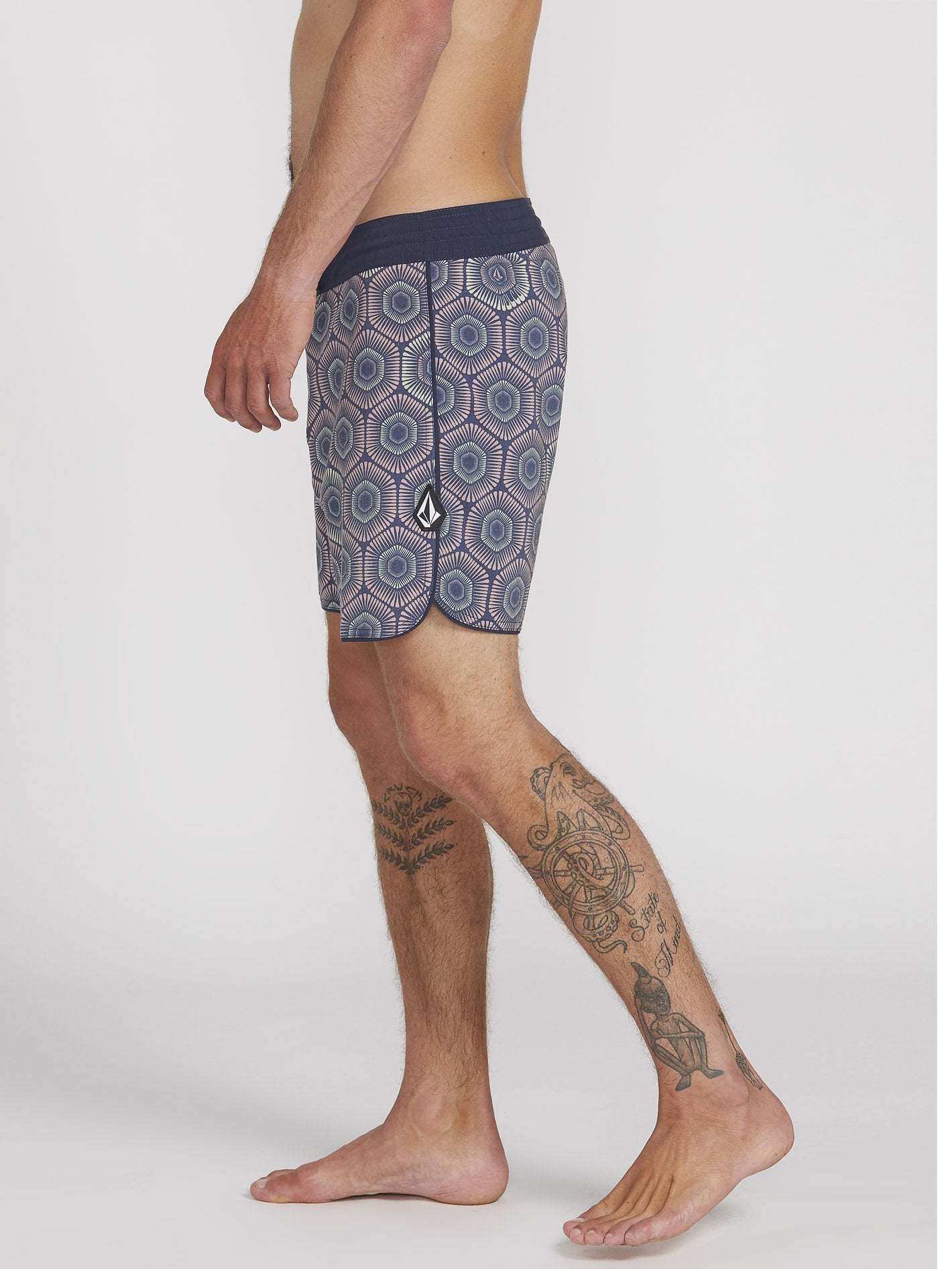 Sun Medallion 16" Boardshort - Navy