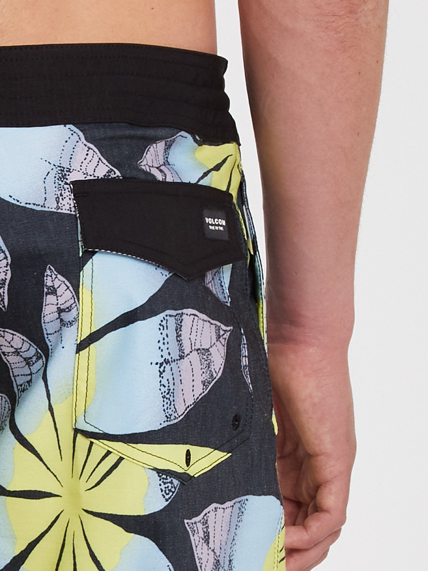 Sunder Stoney 19" Boardshort - BLACK
