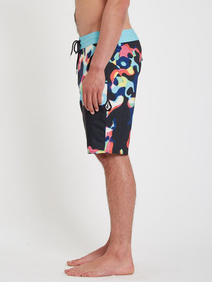 Saturate Stoney 19" Boardshort - BLACK