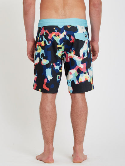 Saturate Stoney 19" Boardshort - BLACK
