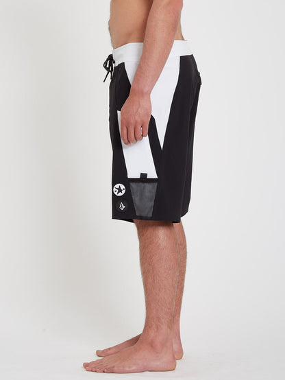 Surf Vitals Noa Deane Liberator 20" Boardshort - BLACK