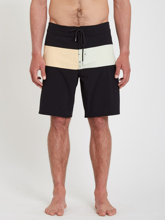 Vision Liberators 19" Boardshort - BLACK