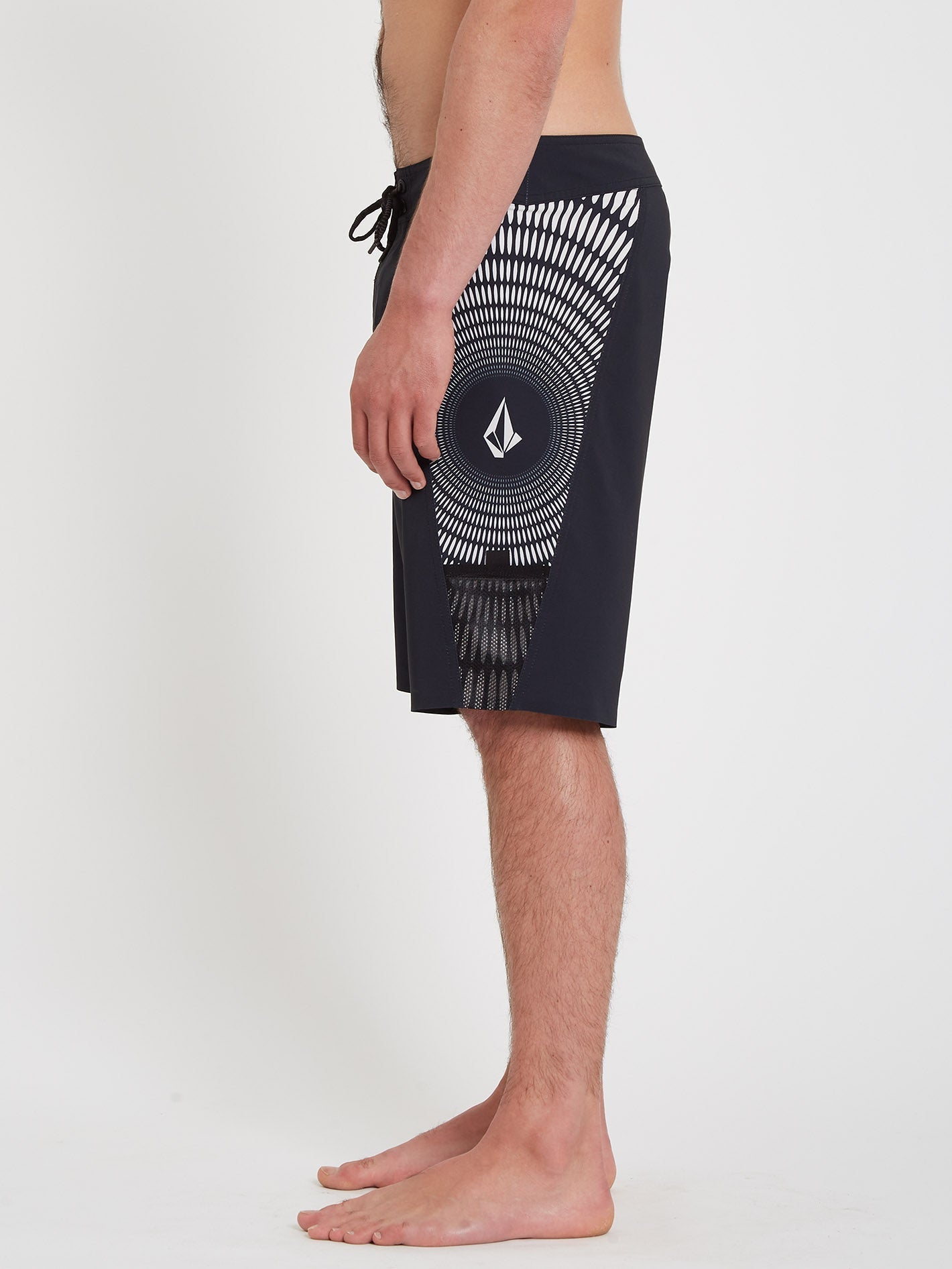 Surf Vitals J Robinson Mod-tech 20" Boardshort - BLACK