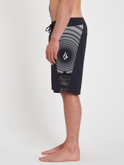 Surf Vitals J Robinson Mod-tech 20" Boardshort - BLACK