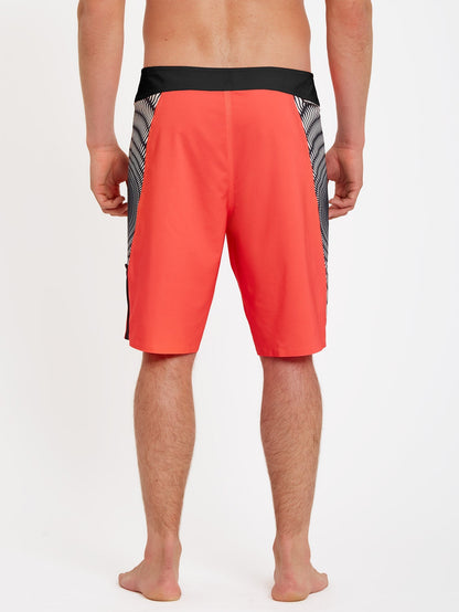 Surf Vitals J Robinson Mod-tech 20" Boardshort - CAYENNE