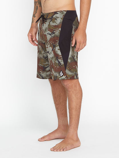 Surf Vitals J Robinson Mod 20" Boardshort - CAMOUFLAGE