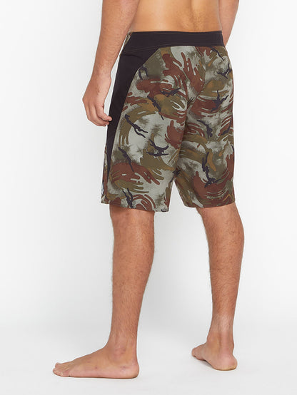 Surf Vitals J Robinson Mod 20" Boardshort - CAMOUFLAGE