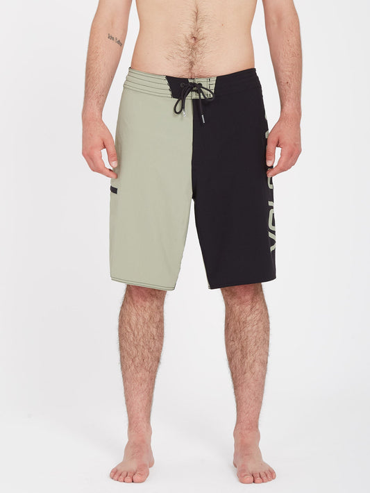 Surf Vitals Noa Deane 21" Boardshort - BLACK