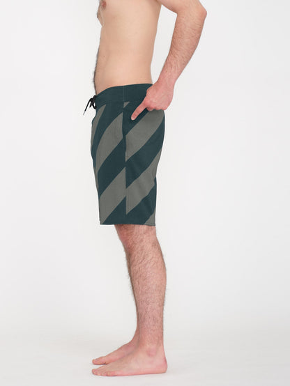 Quarta Static Mod 19" Boardshort - BLACK