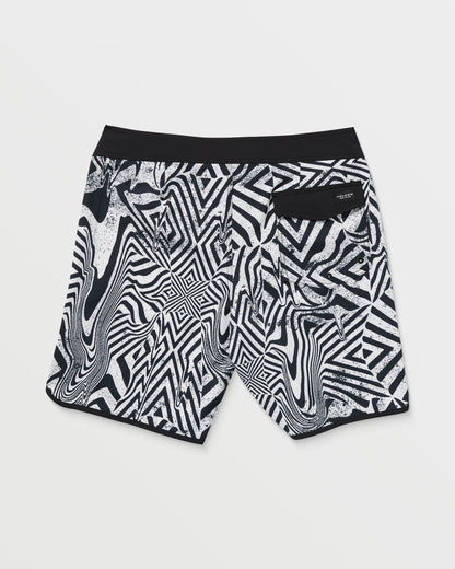 Infuse Scallop Mod 19" Boardshort - White Black