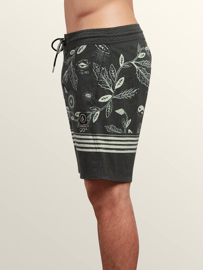 Lucid Stoney 18 - Black