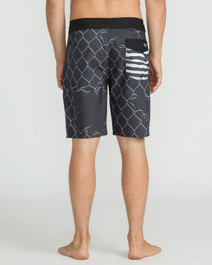 Misdormeaner Stoney 19" Boardshort - Black