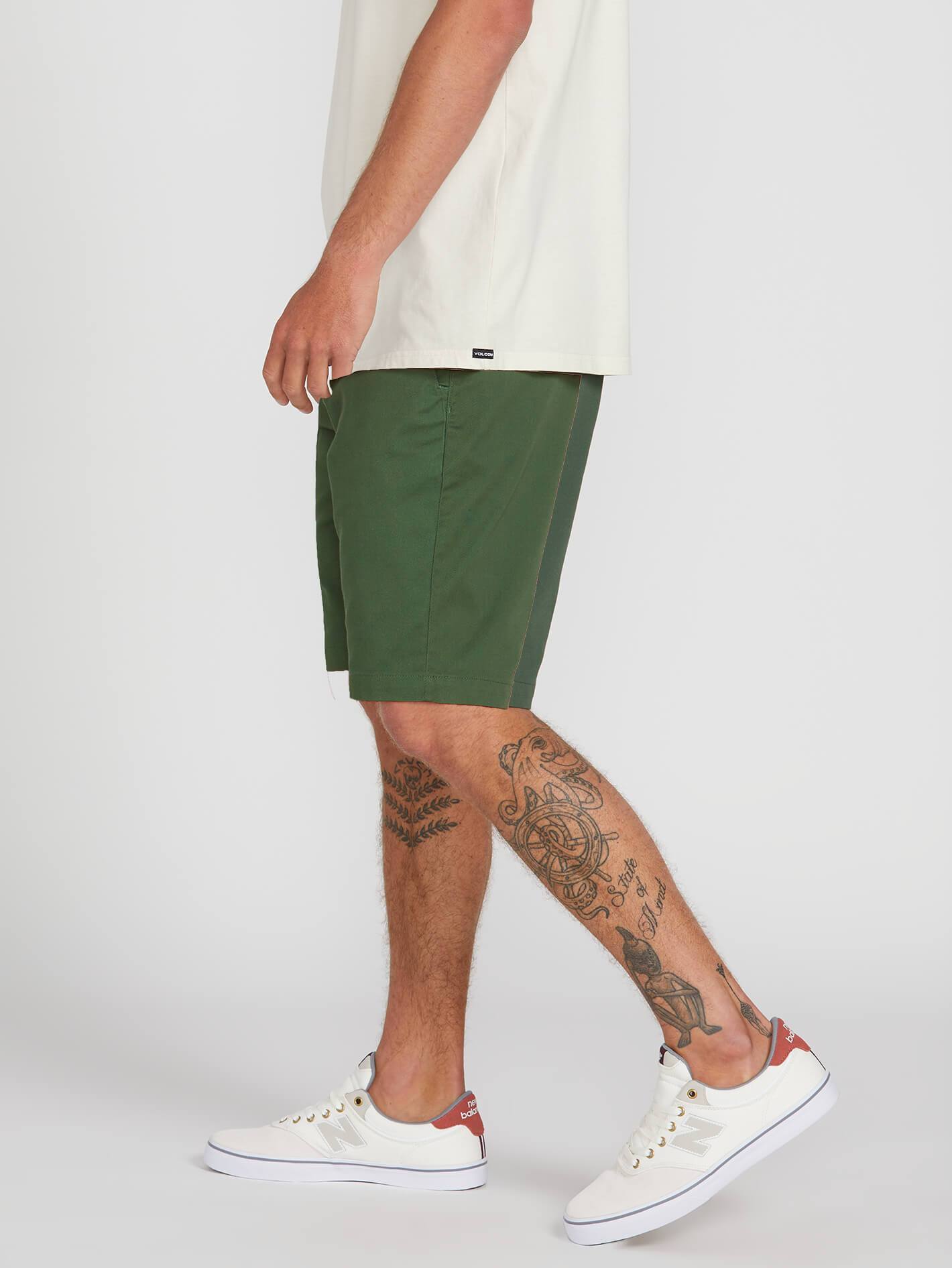 Frickin Modern Stretch Short - Cilantro Green