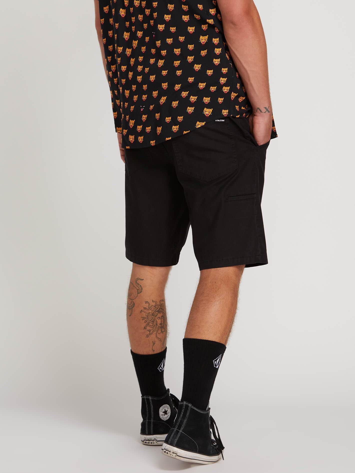 Riser Short - Black