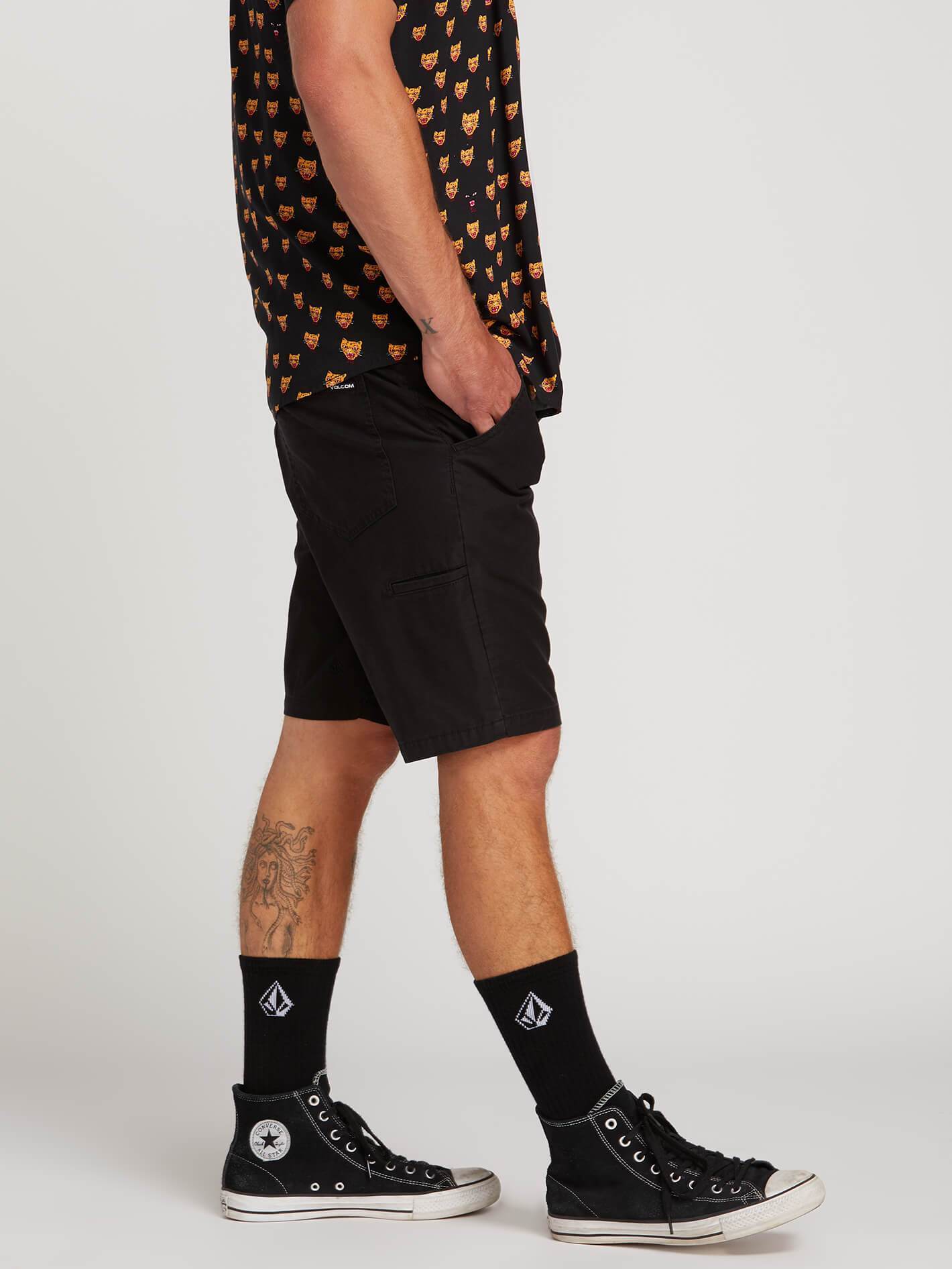 Riser Short - Black