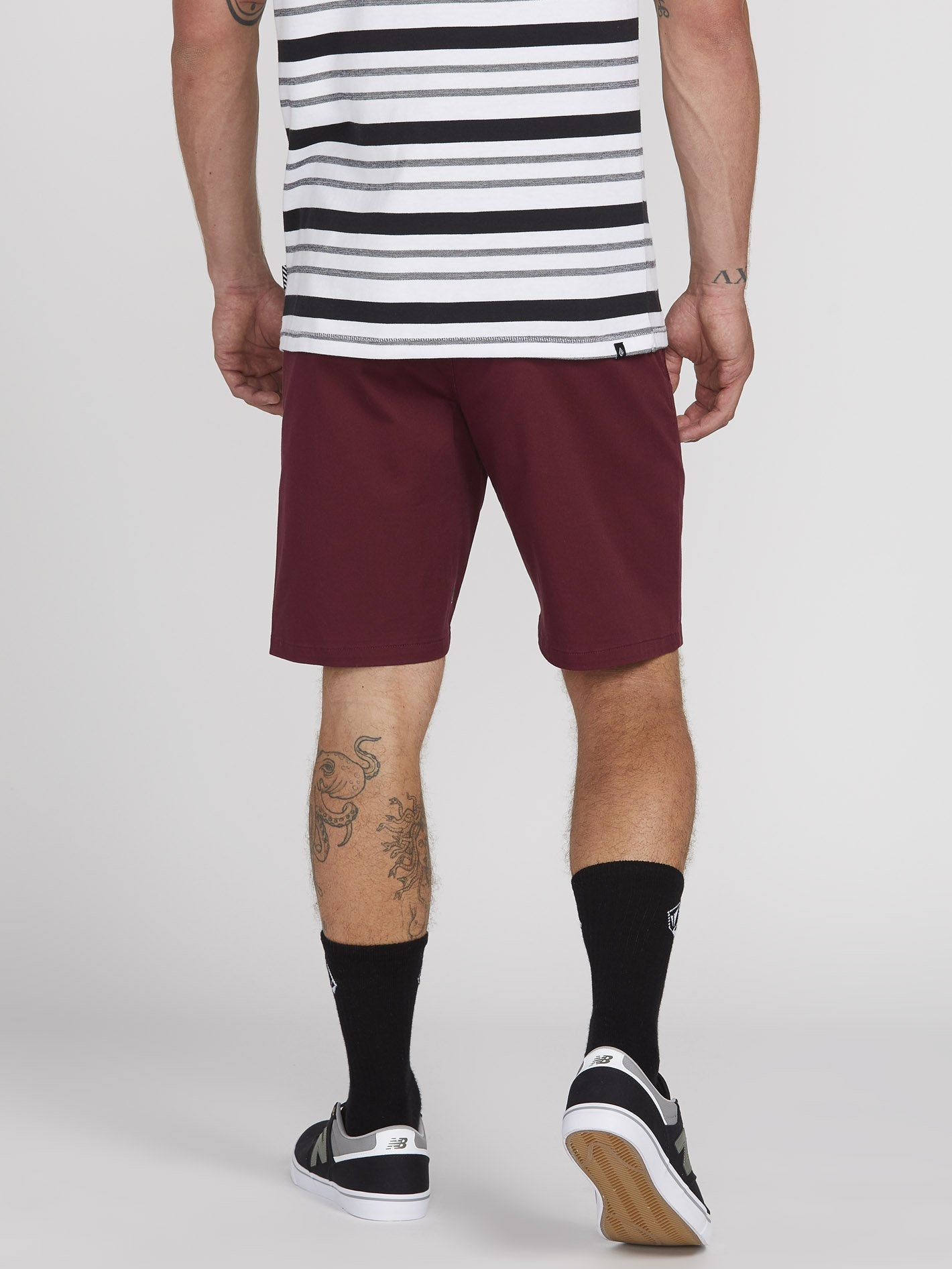 Frickin Modern Stretch 19" Short - Pinot