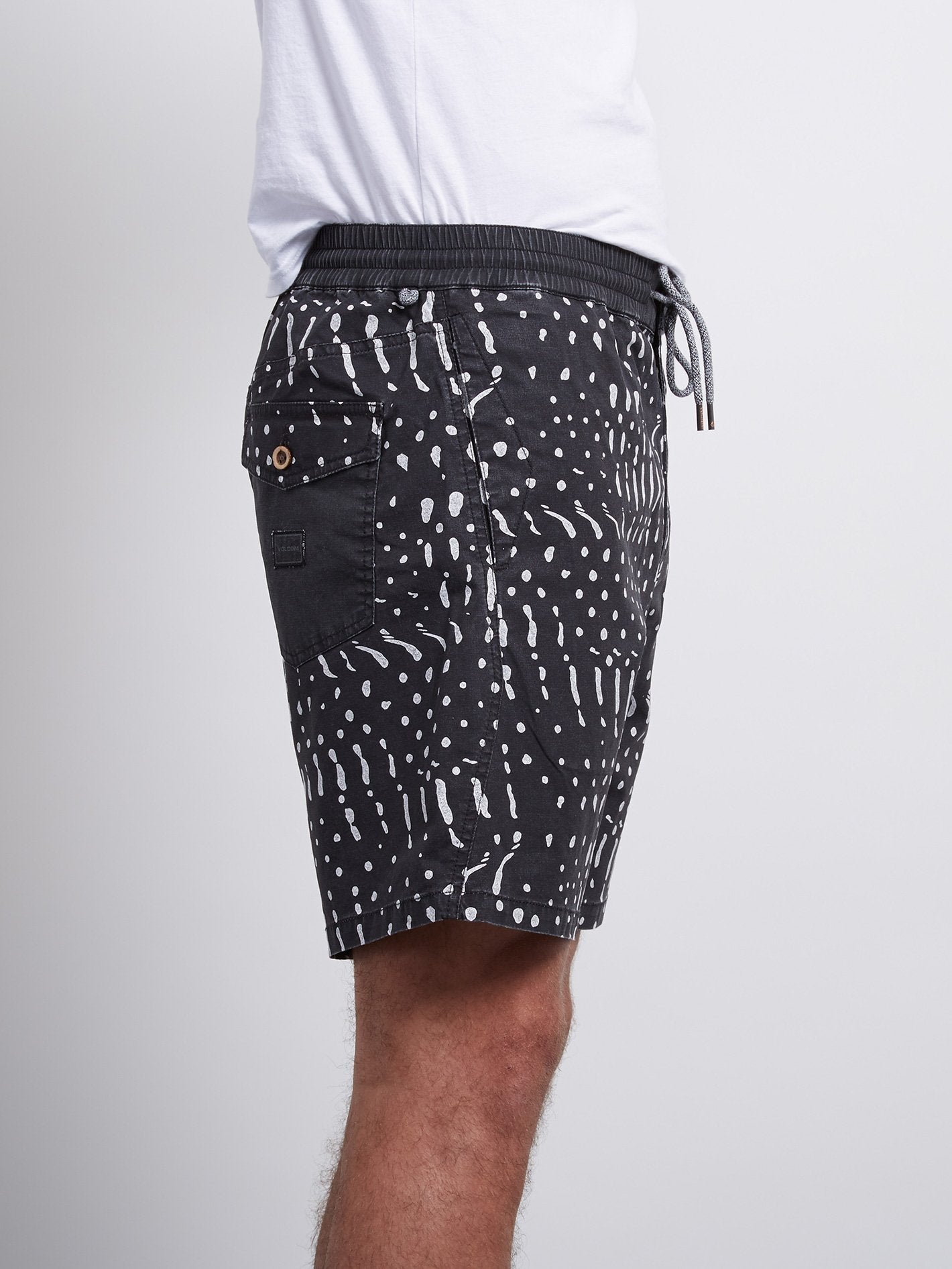 Nowhere Short - Black