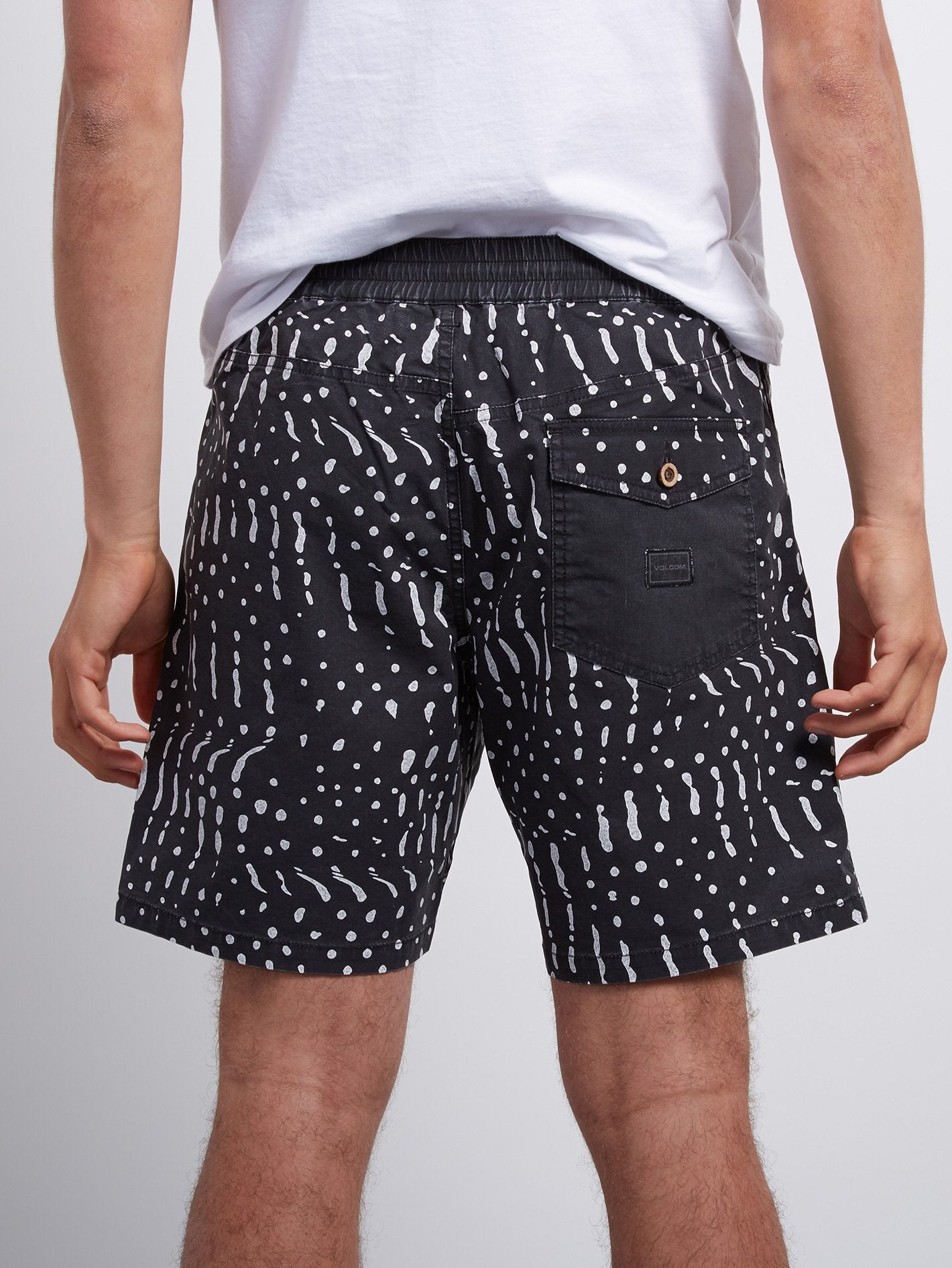 Nowhere Short - Black