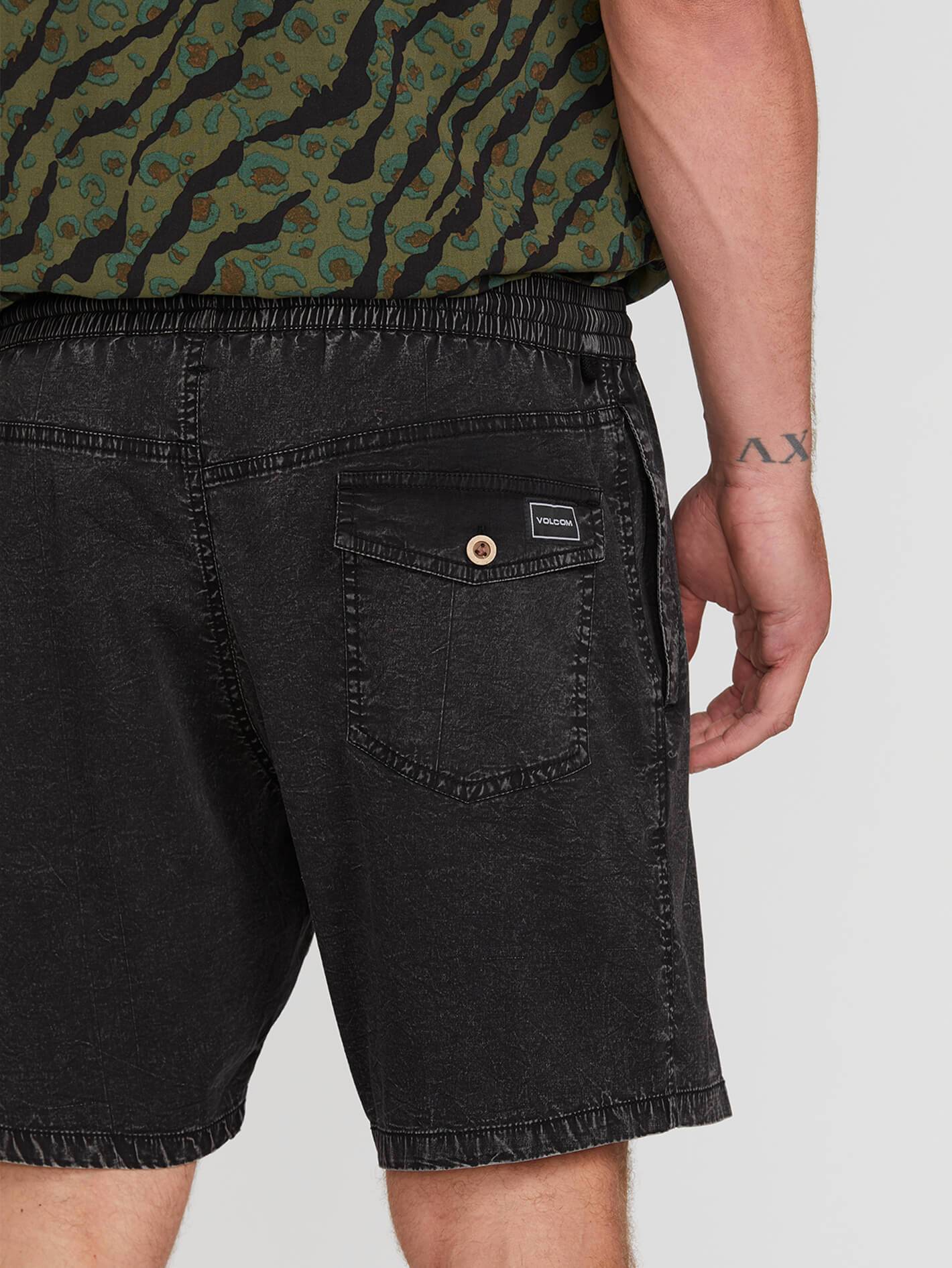 Steppen Ew Short 17" - Black