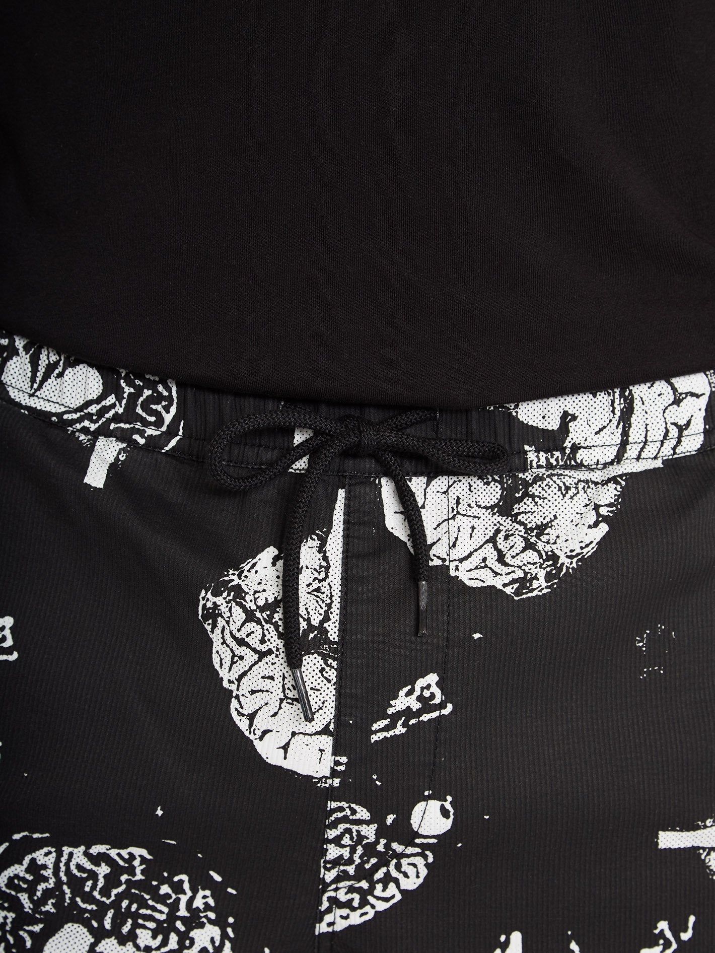Strange Trip 18" Short - Black