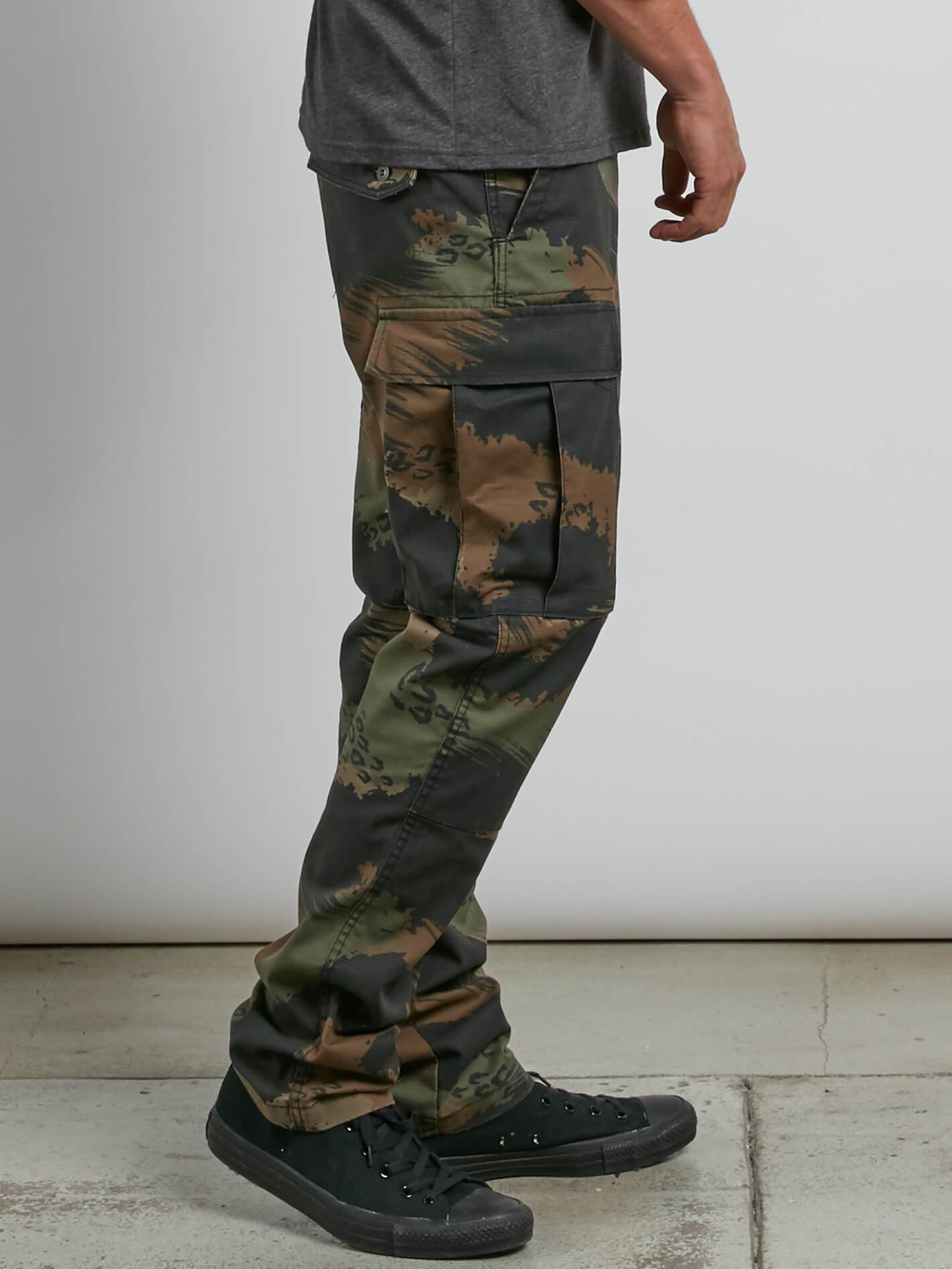 Vsm Stranger Cargo Pants - Camouflage